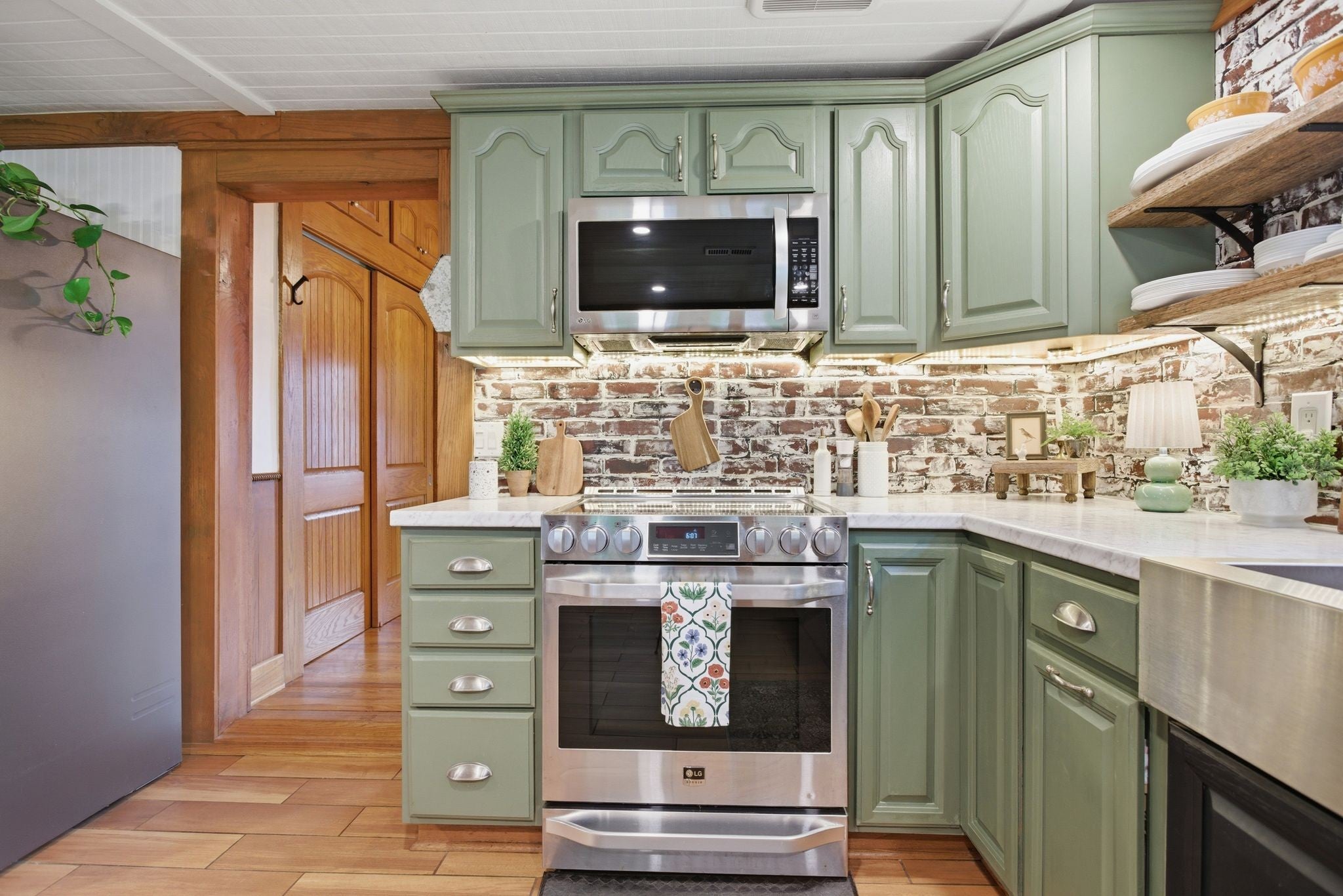 6222 Cayce Ln, Columbia, TN, 38401, USA, 2 Bedrooms Bedrooms, ,1 BathroomBathrooms,Residential,Active,6222 Cayce Ln,3221115