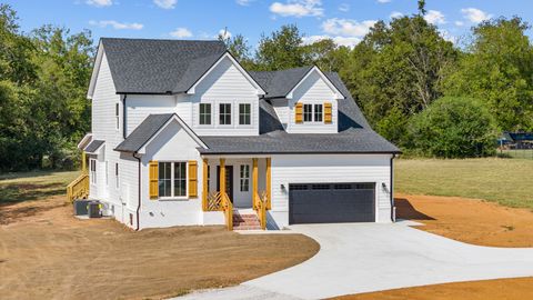 2191 Hunters Point Pike Lebanon TN 37087