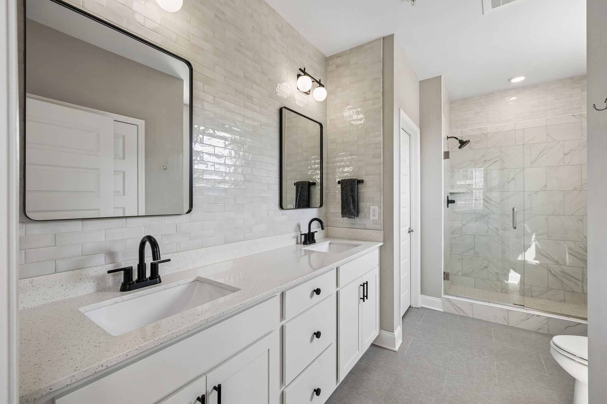 1901 Shadow Green Dr 204, Franklin TN 37064 2-bed condo, photo 11 of 20