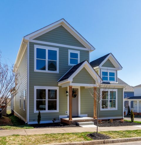 Photo of 329 Augusta Ave, Pleasant View, TN 37146 (MLS # 3164682)