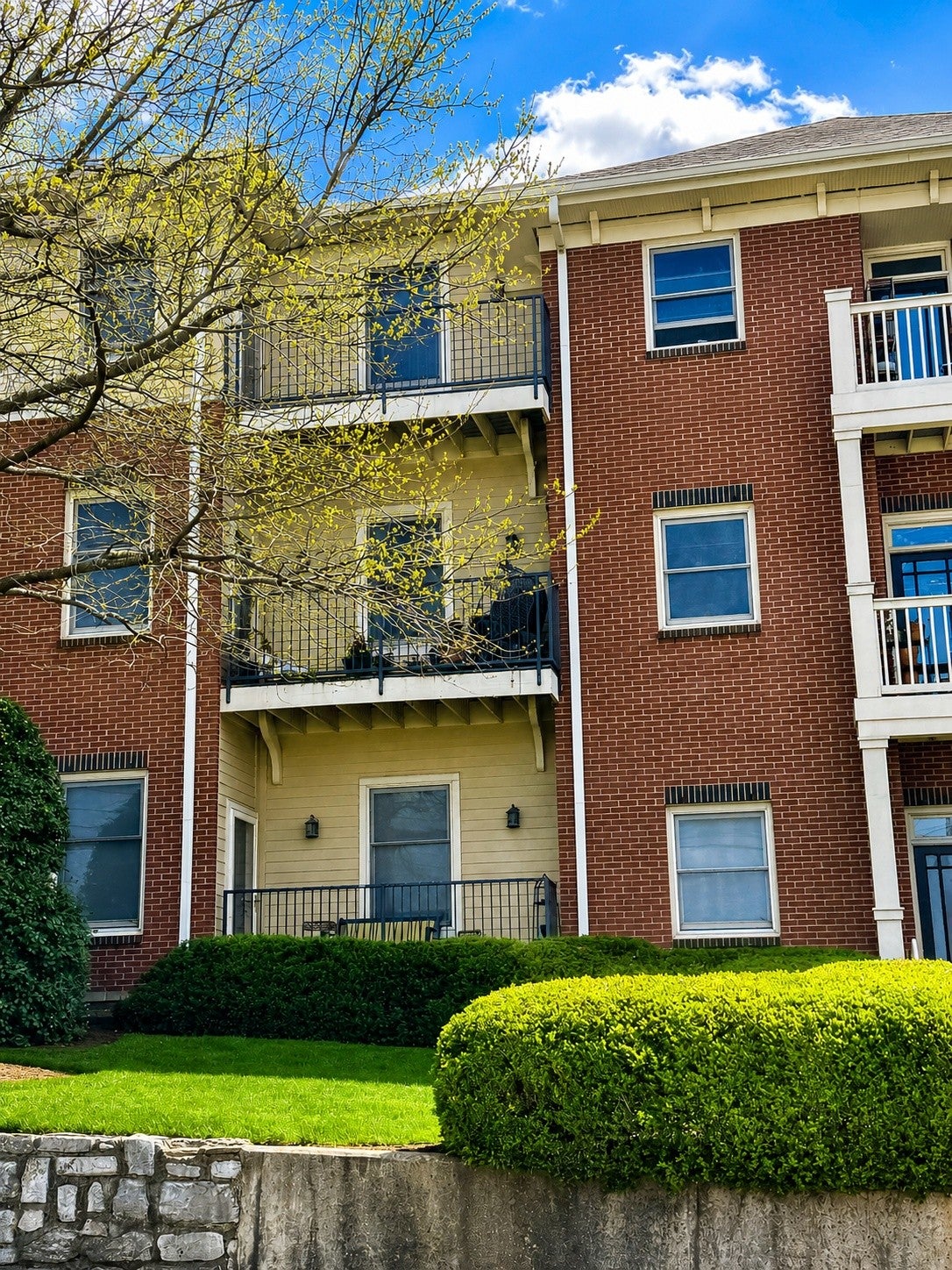 800 Woodland St 304, Nashville TN 37206 1-bed condo, photo 3 of 25