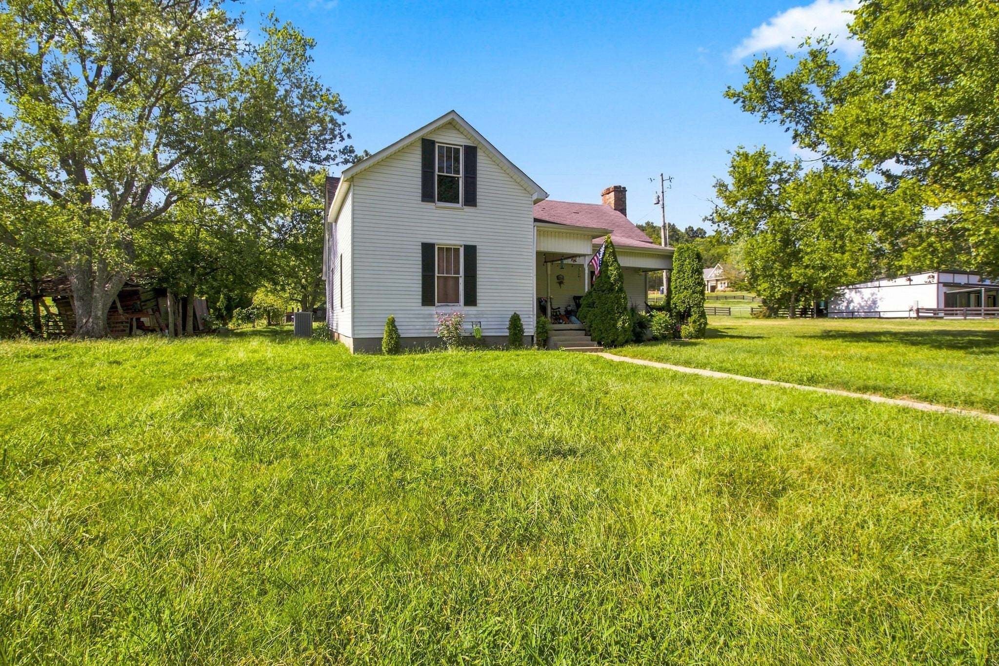 6889 Giles Hill Rd, College Grove TN 37046 2-bed home, photo 4 of 23