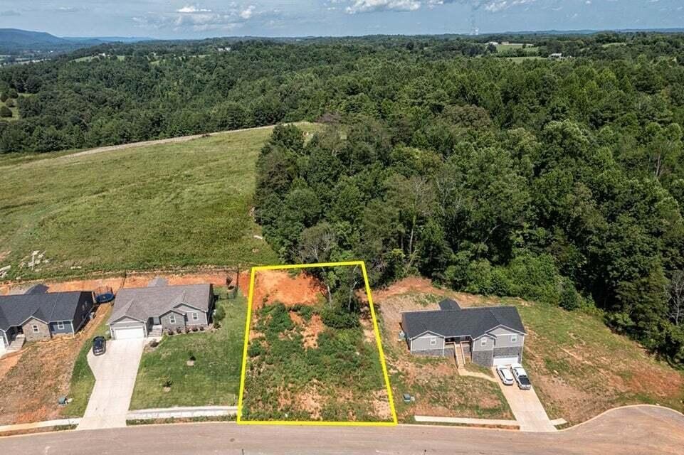 211 Mockingbird Lane