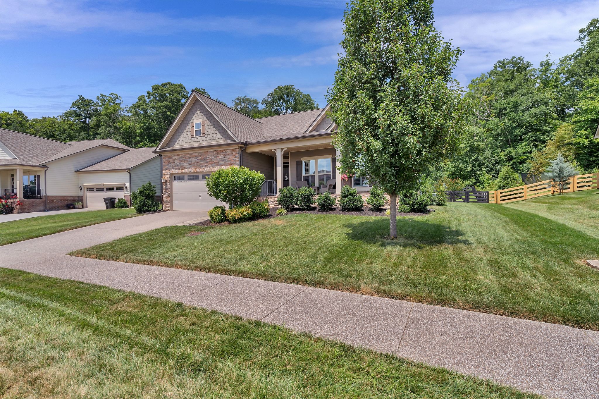 6785 Pleasant Gate Ln