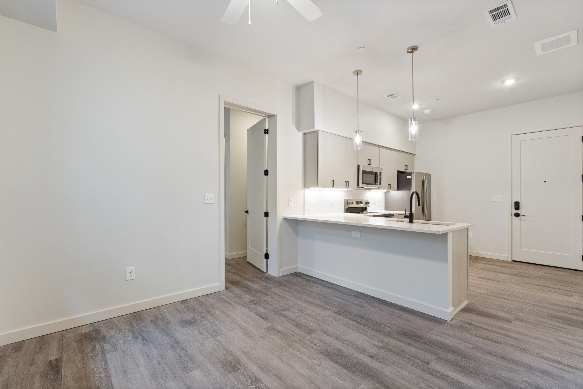 1014 16th Avenue S 302-No
