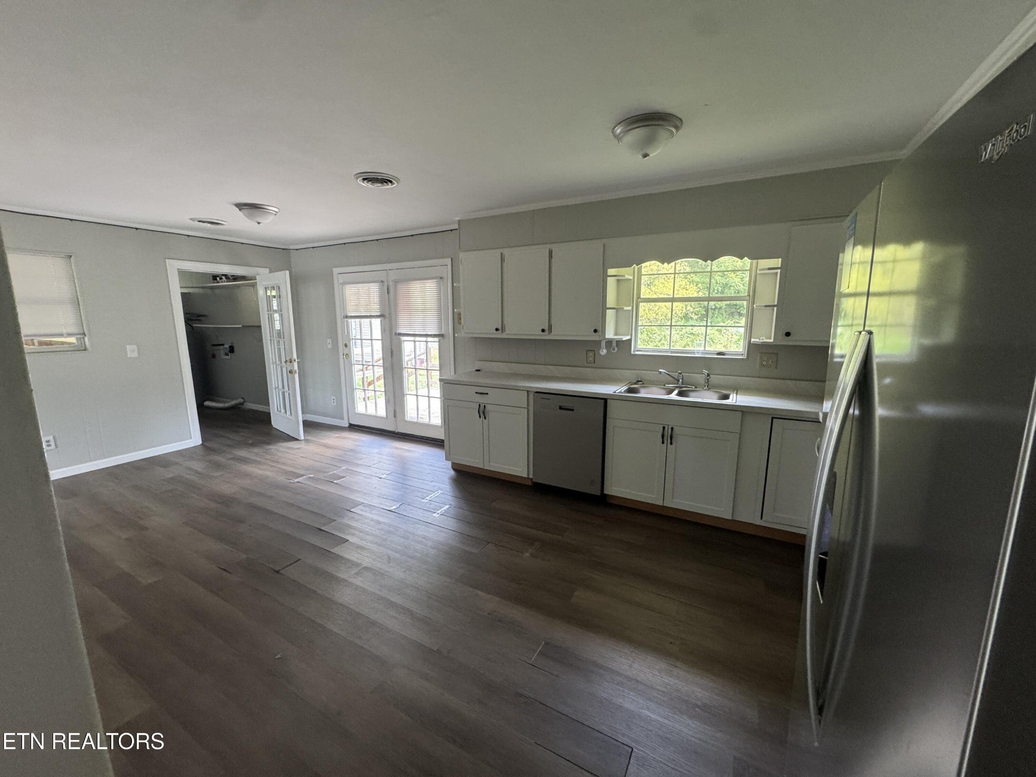 500 Amity Rd
