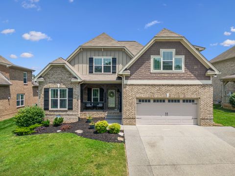 1005 Rudder Dr Spring Hill TN 37174