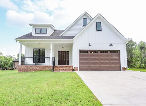 505 Depot St Chapel Hill TN 37034