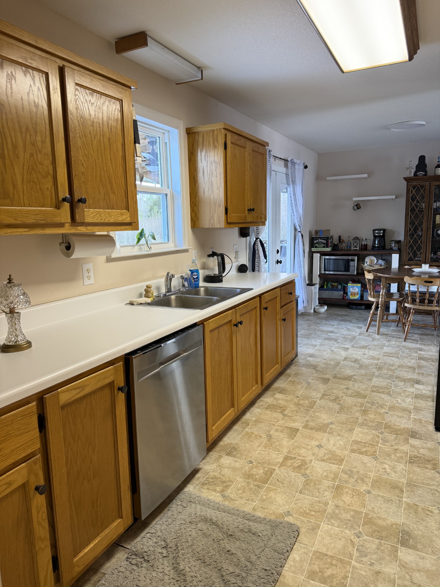 5716 Spring Creek Rd