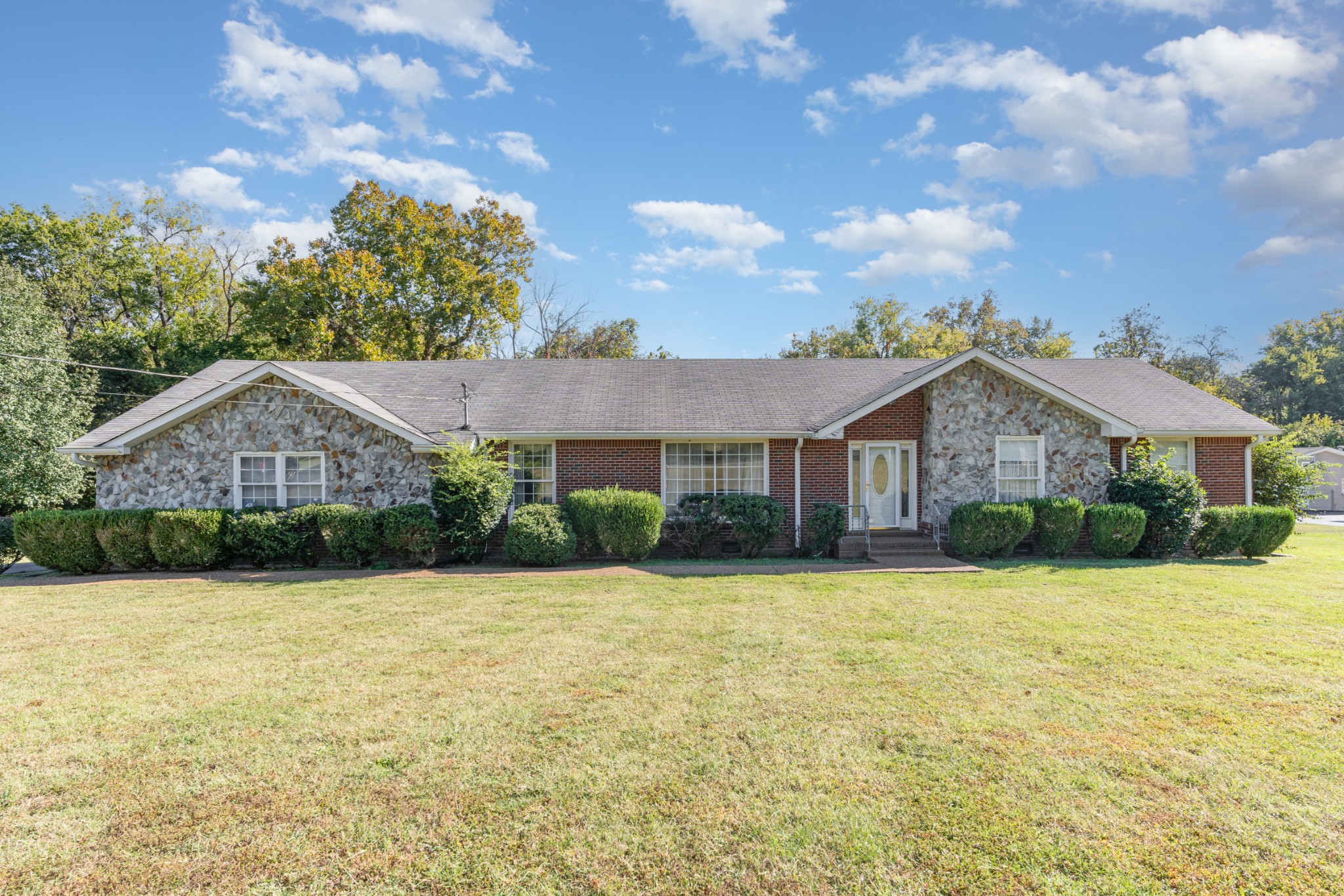 107 Beechlawn Dr