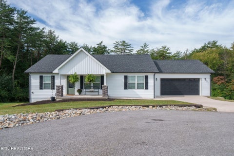 Photo of 57 Capitol Drive, Crossville, TN 38555 (MLS # 3604062)