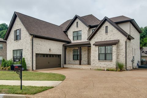 129 Candice Court Murfreesboro TN 37128