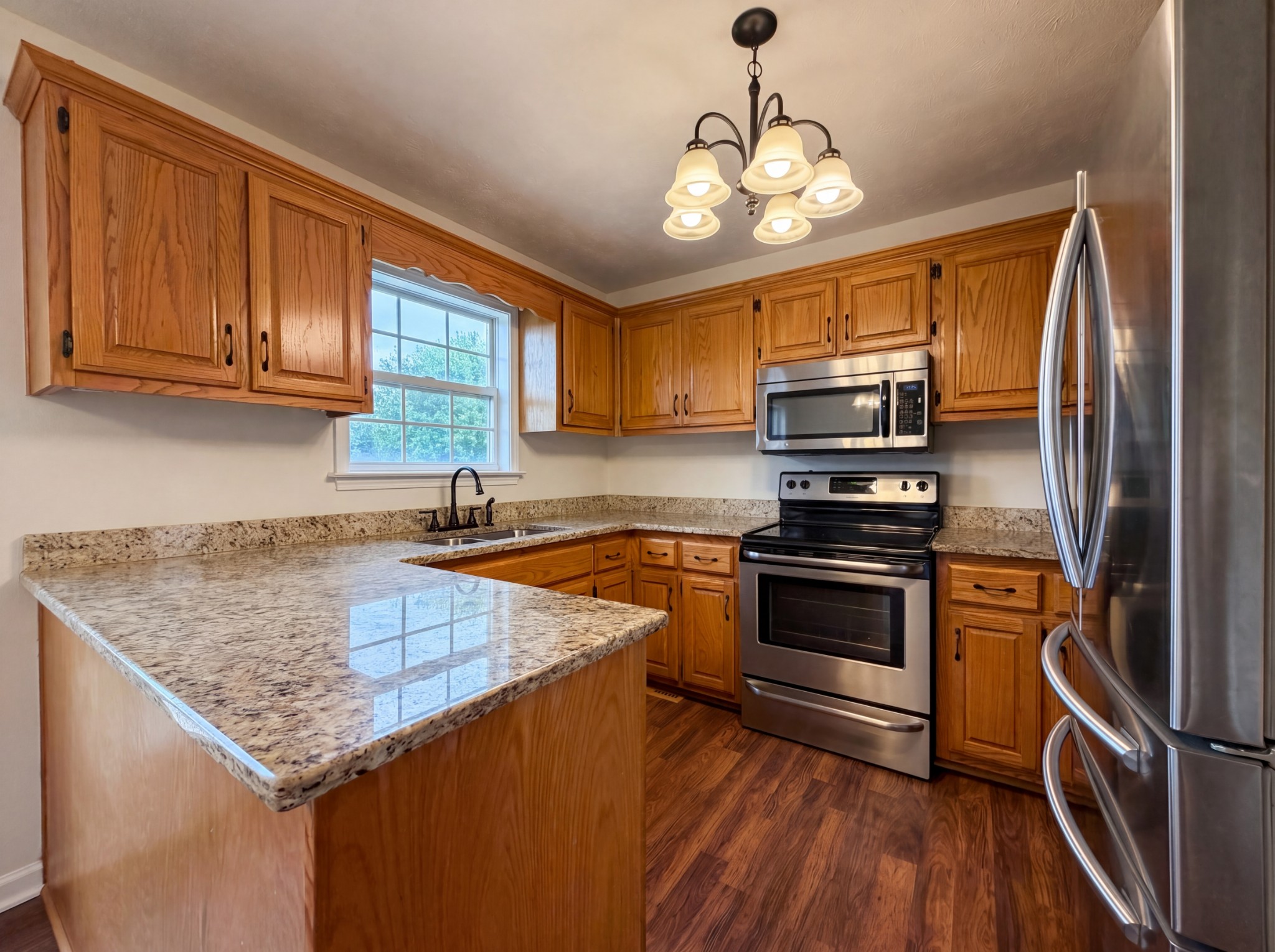 1309 Andrea Ln