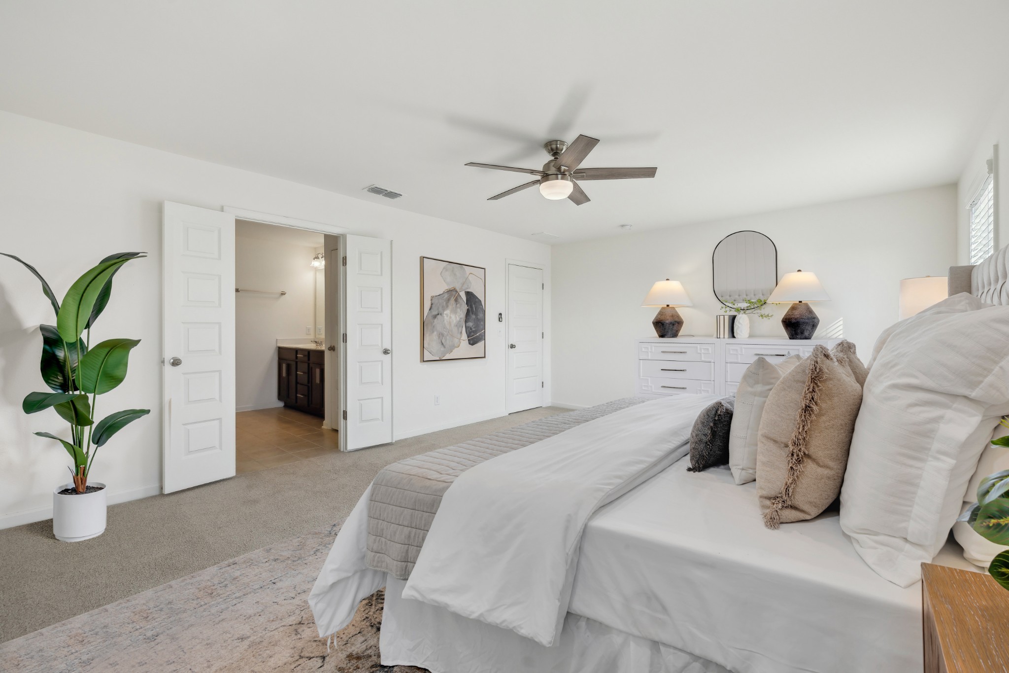 Mount Juliet, Tennessee 37122, United States, 4 Bedrooms Bedrooms, ,4 BathroomsBathrooms,Residential,Active,136050