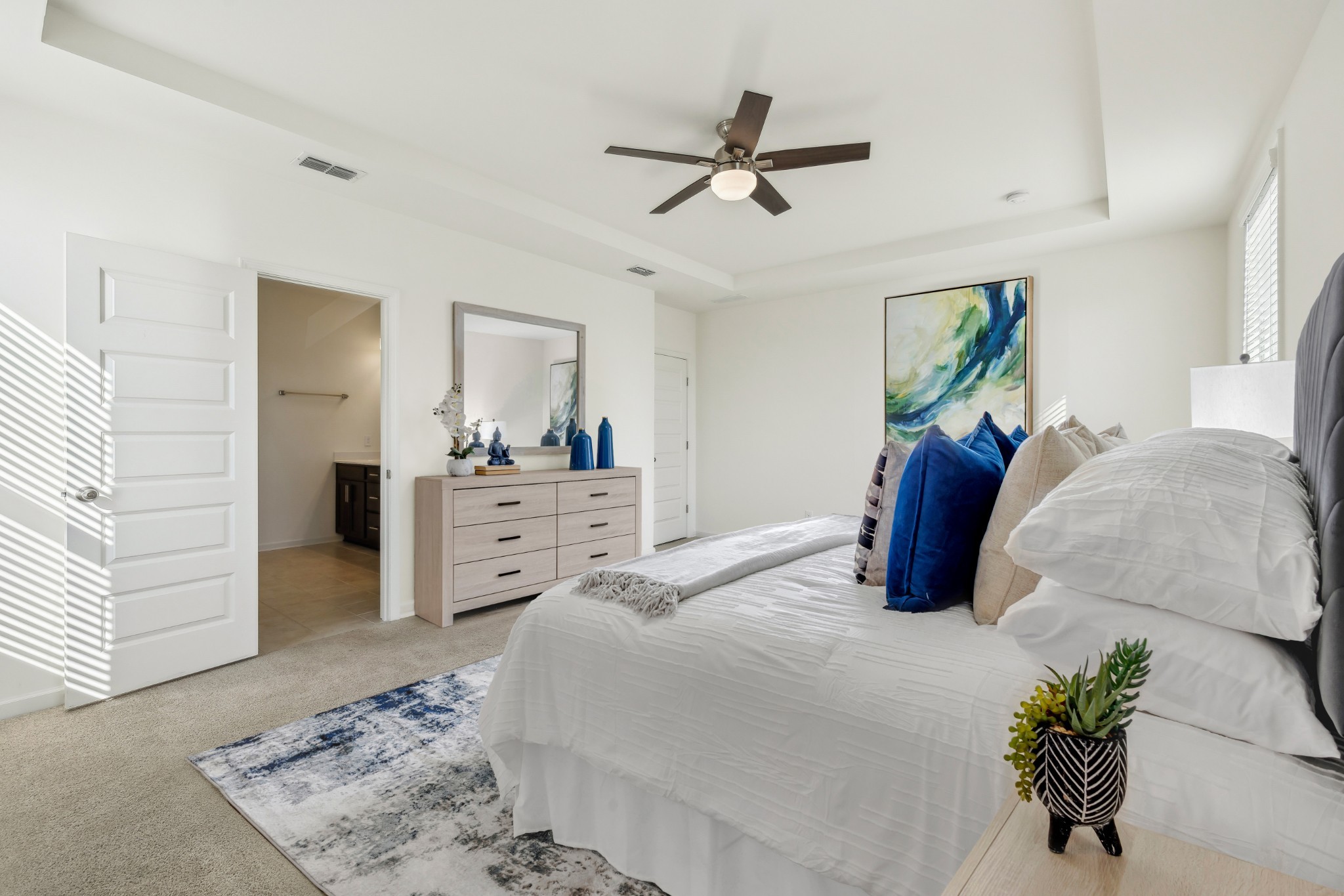 Mount Juliet, Tennessee 37122, United States, 4 Bedrooms Bedrooms, ,4 BathroomsBathrooms,Residential,Active,136050