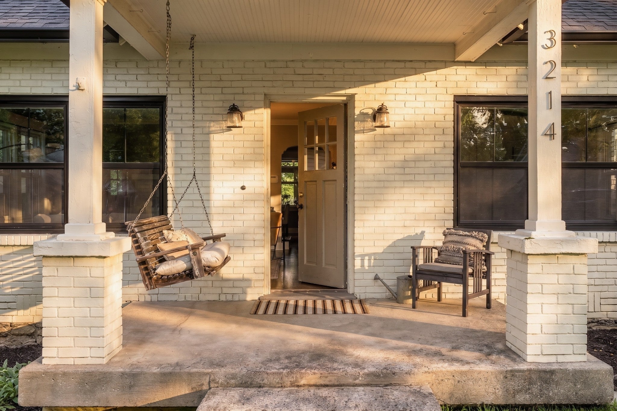 4-bed home for sale in Nashville, TN 37211, 3214 Kinross Ave 3214 Kinross Ave, Nashville TN 37211 4-bed home, photo 5 of 35