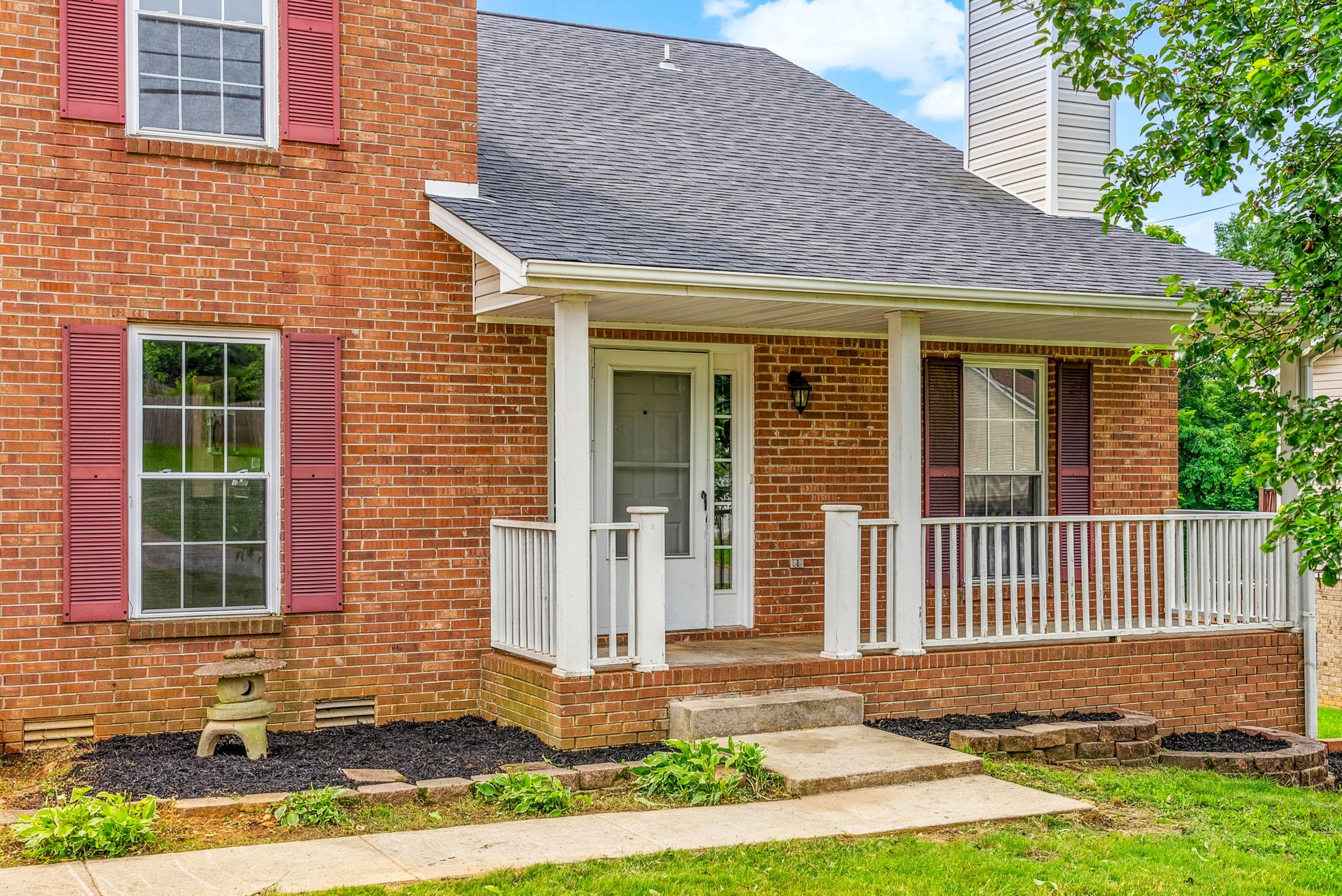 1493 Buchanon Dr