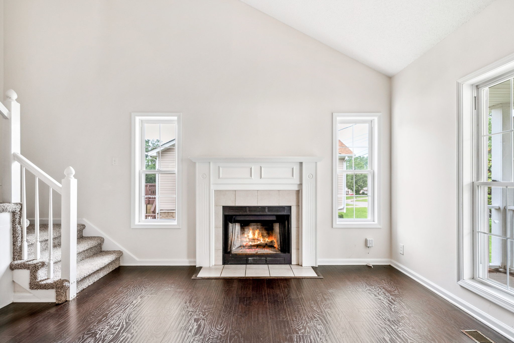 1493 Buchanon Dr
