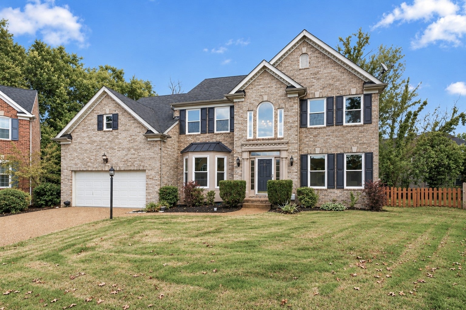 4-bed listing at 732 Braemere Dr, Franklin