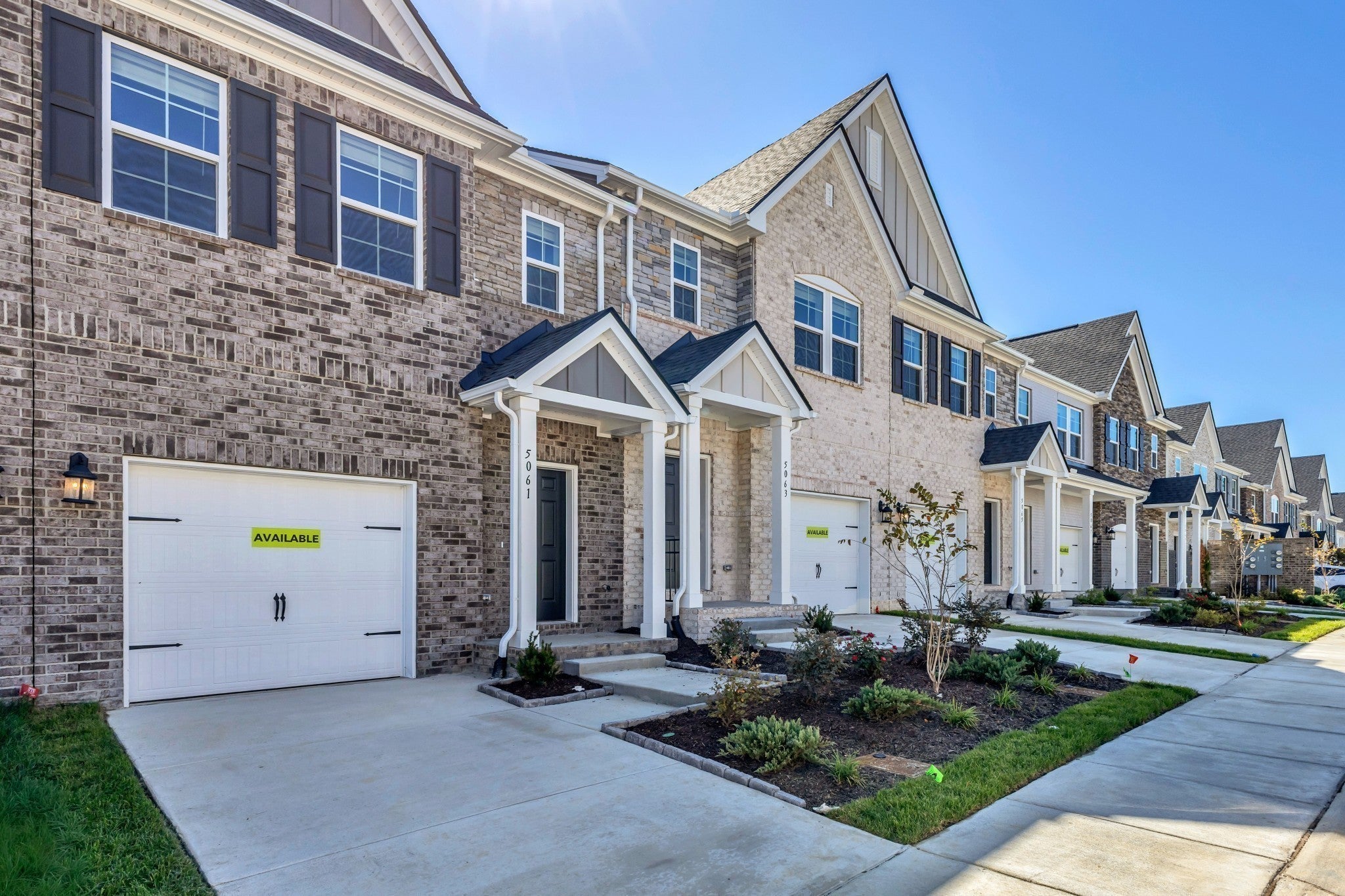 5017 Dayflower Drive