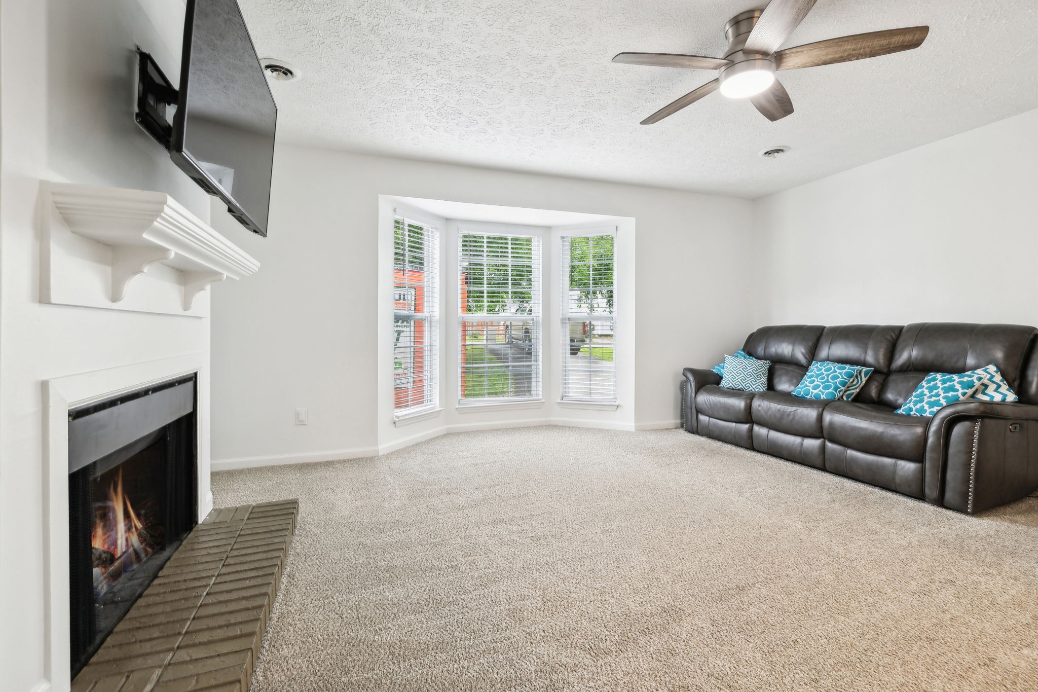 1118 Cabana Dr
