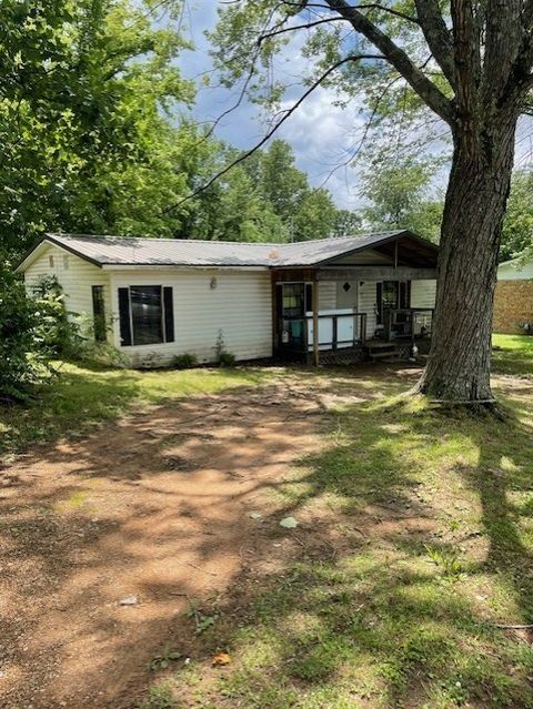 313 Simpson St Lawrenceburg TN 38464