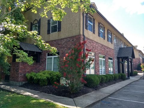 7982 Coley Davis Rd 101 & 201 Nashville TN 37221