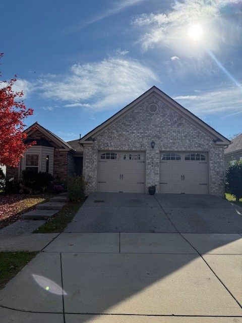 345 Lola Ln Cottontown TN 37048