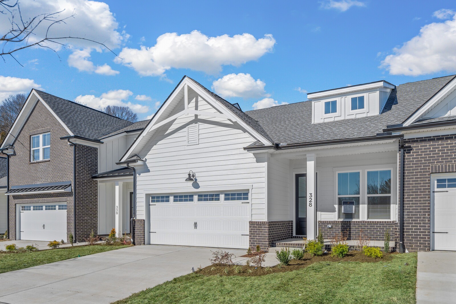 321 Buckwood Lane N