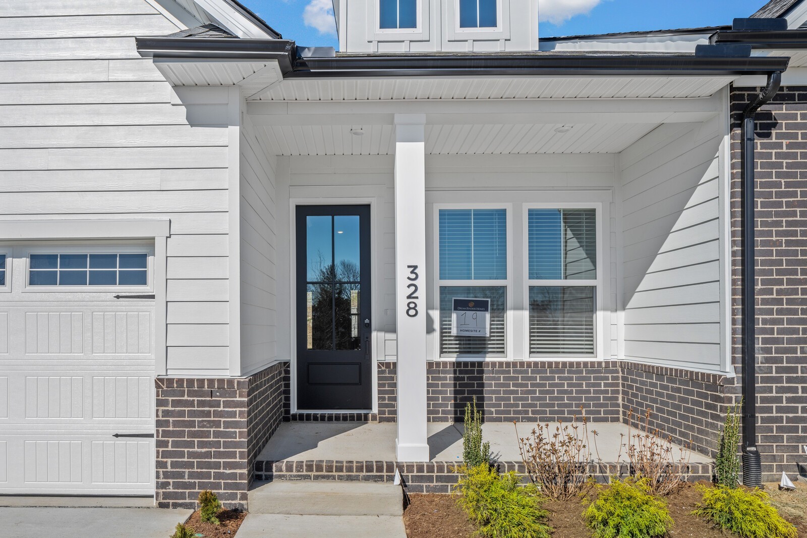 321 Buckwood Lane N
