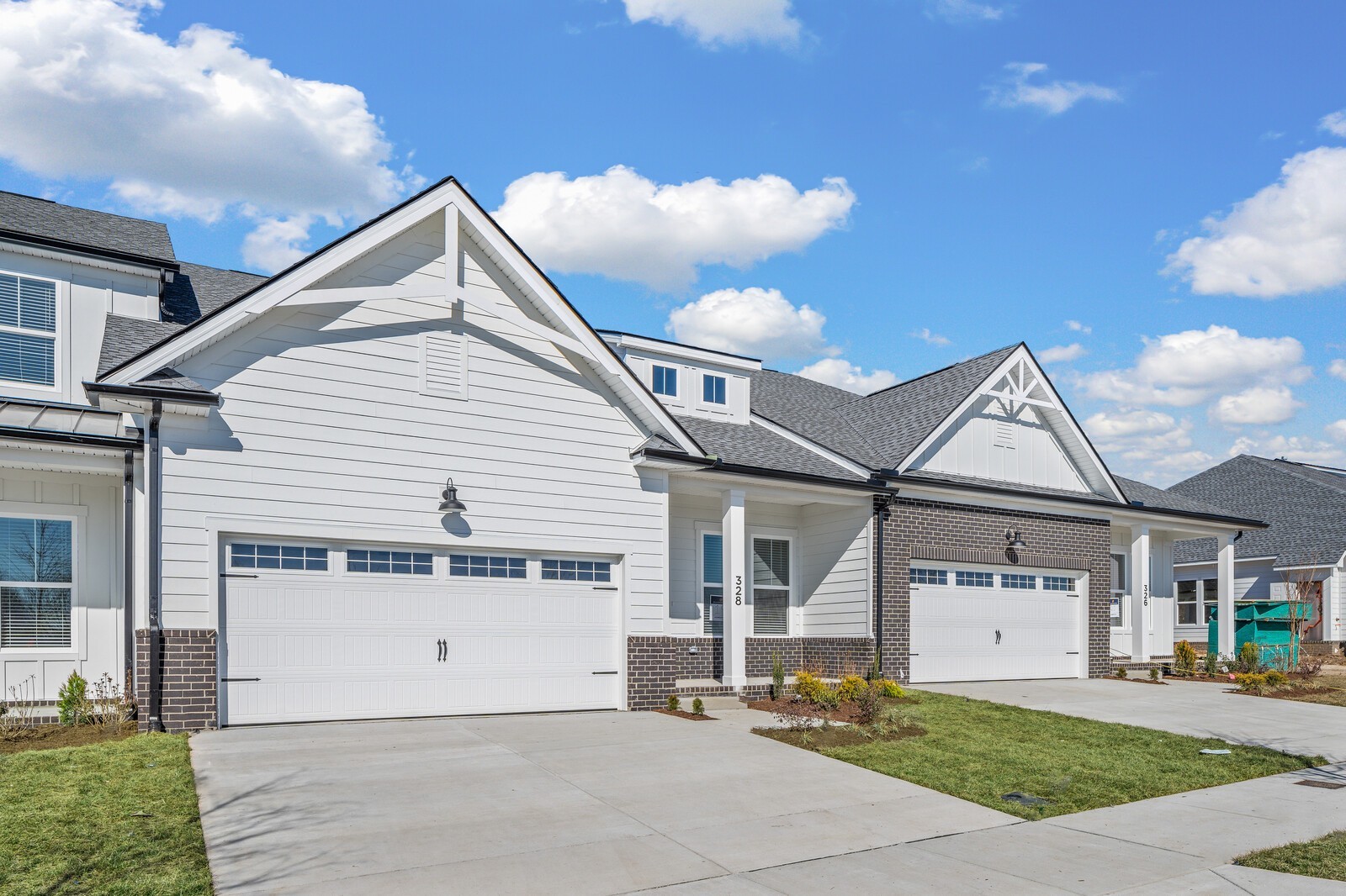 321 Buckwood Lane N
