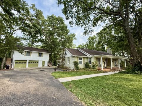 4996 Riverbend Rd Hopkinsville KY 42240