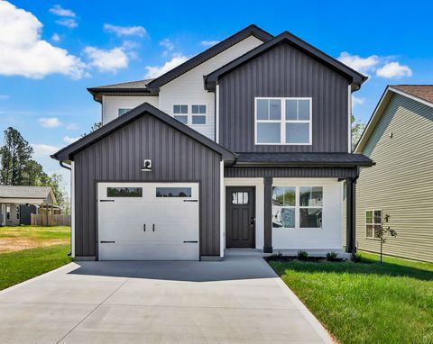 225 Quarry Overlook Way Clarksville TN 37043