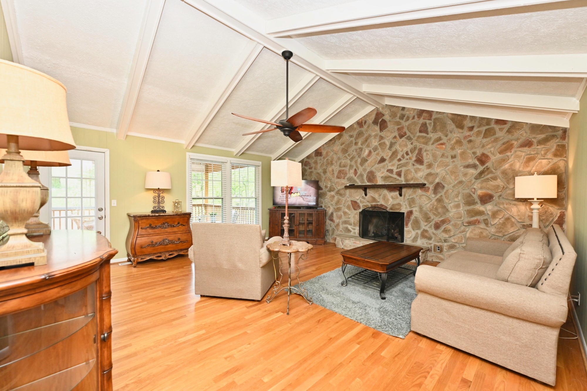 108 Cedar Springs Trl