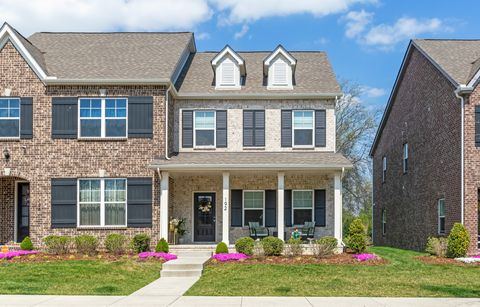 Photo of 192 Grandstand Blvd, Gallatin, TN 37066 (MLS # 3167732)