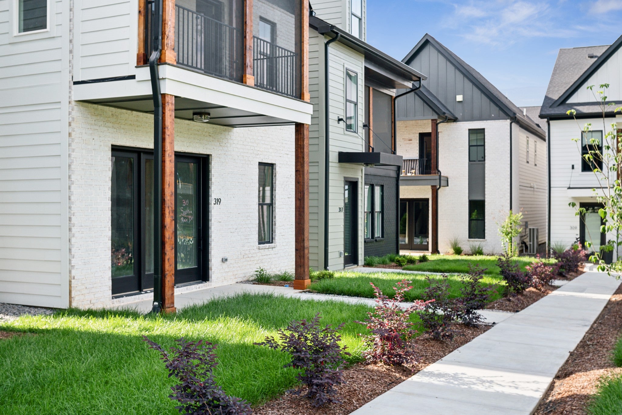 3.0-bed rental at 321 Sophia Rain Dr