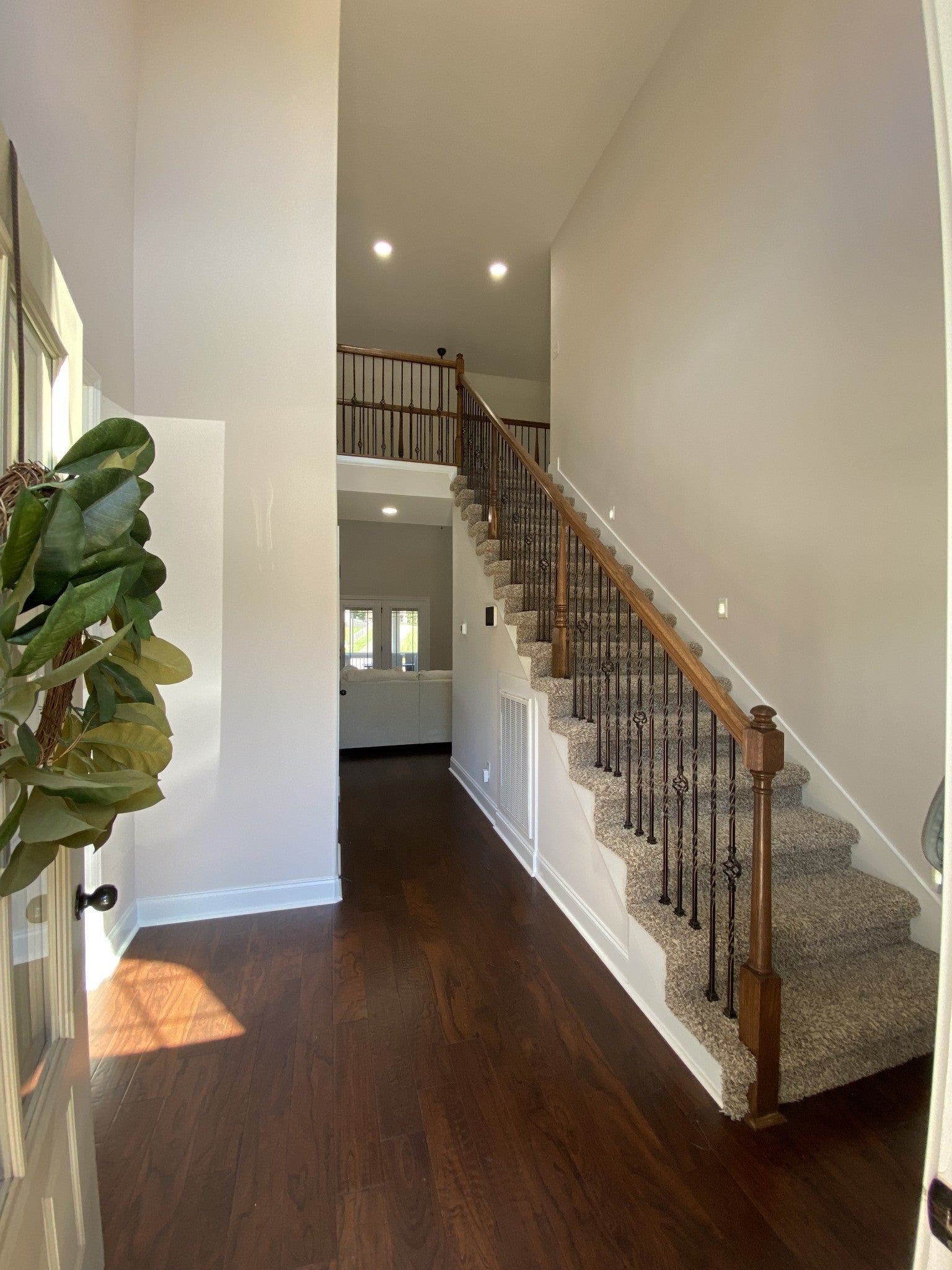 2341 Colston Dr