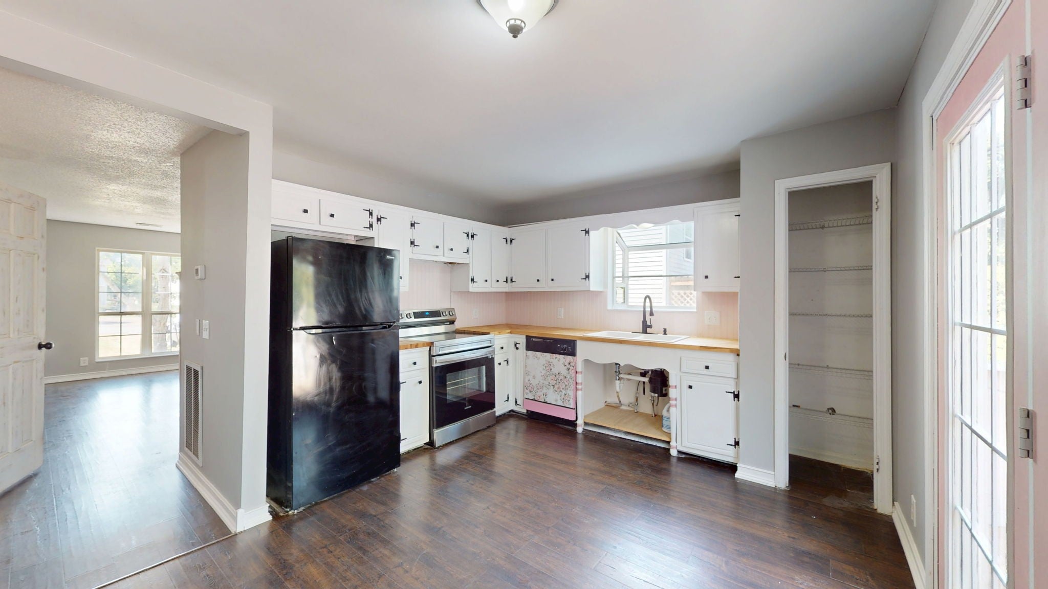3118 Justin Towne Ct