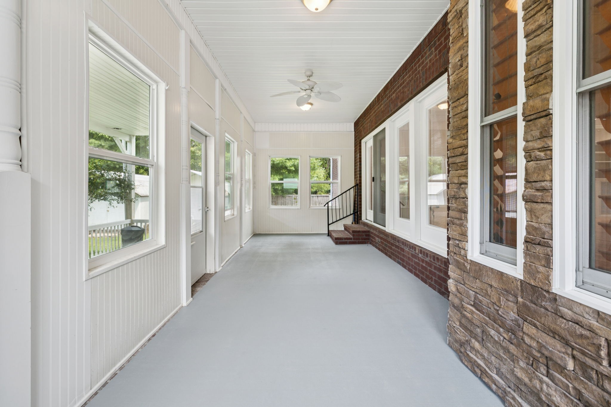 314 W Main St