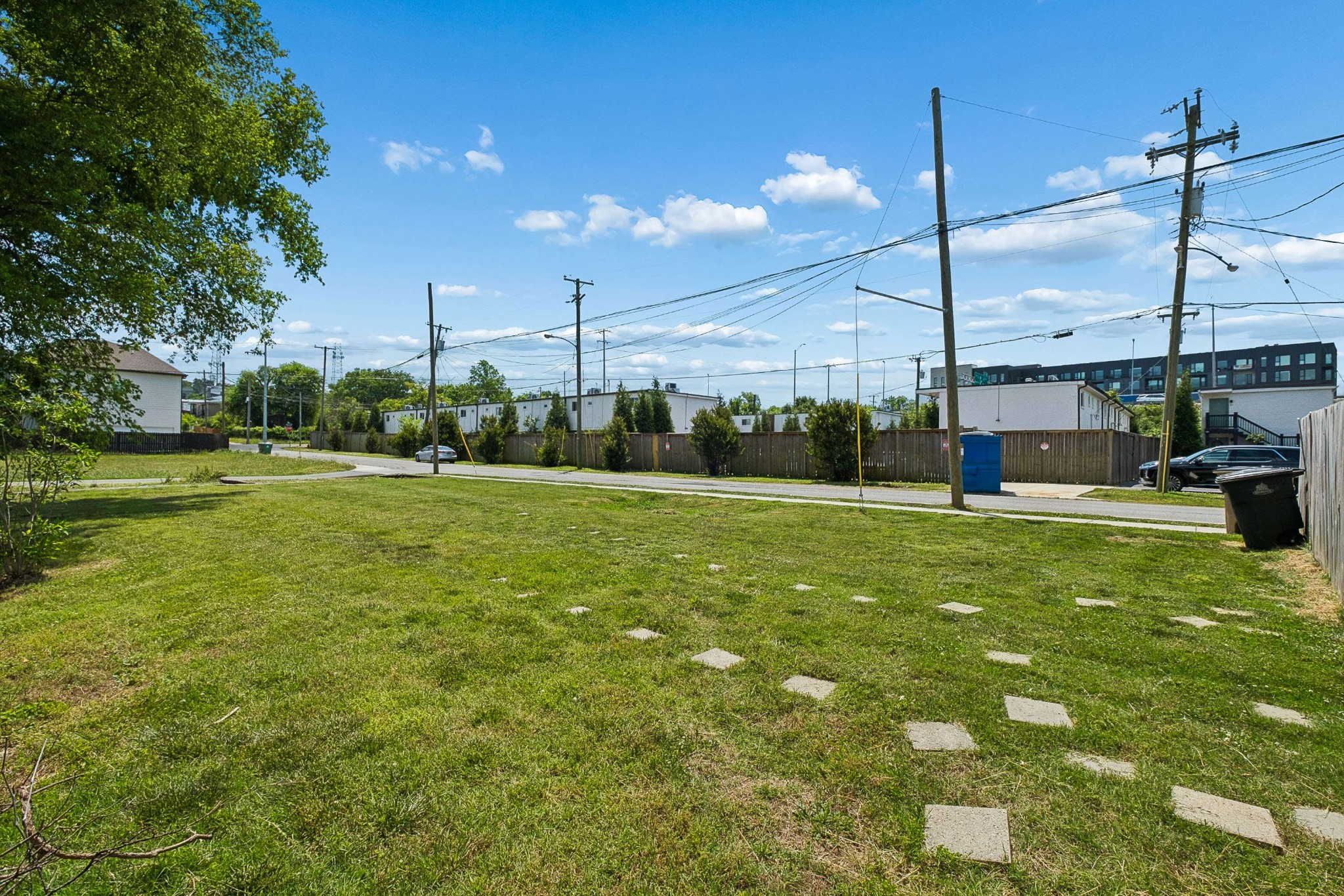 4024 Delaware Ave