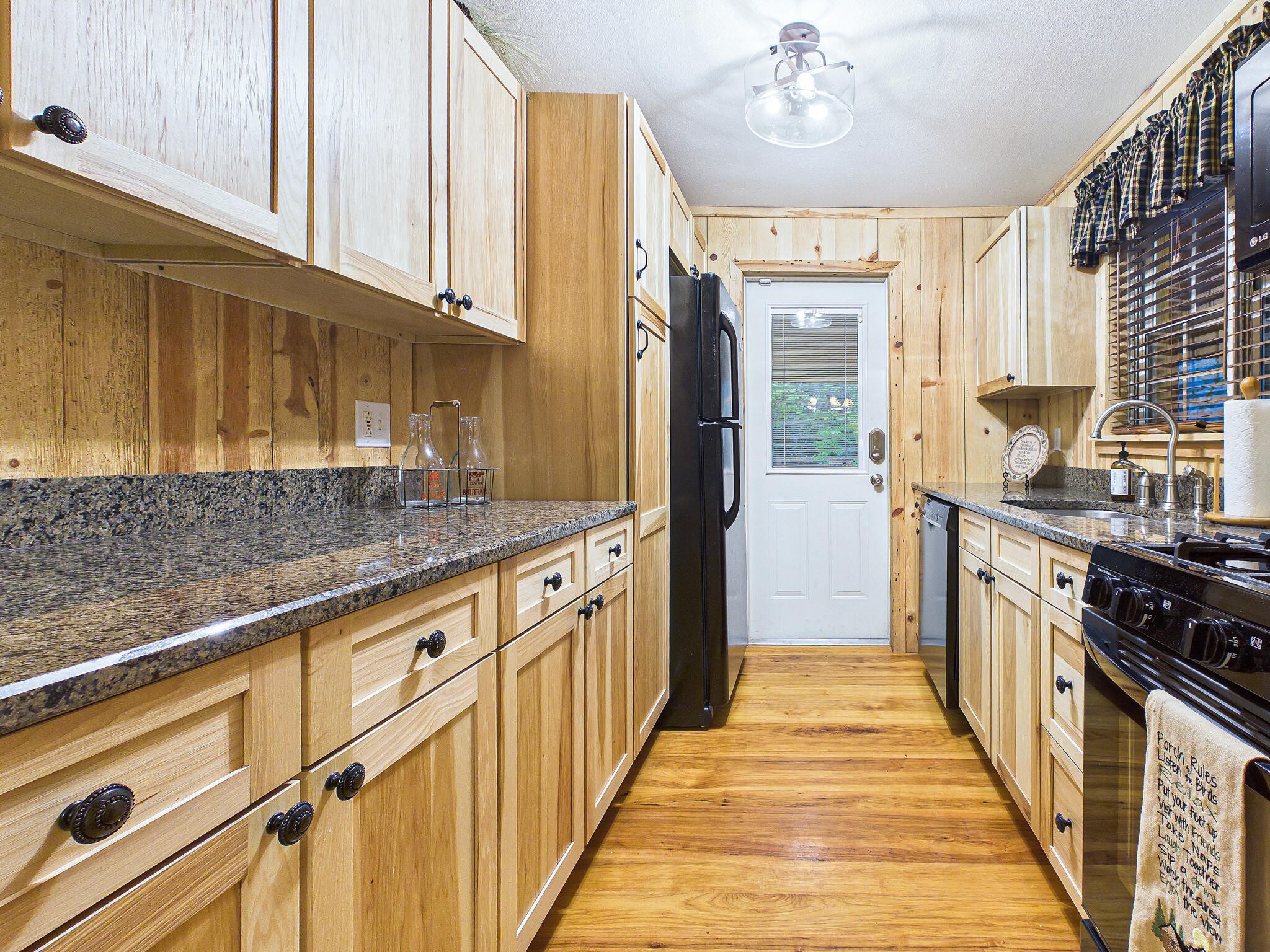 113 Rivendell Lane