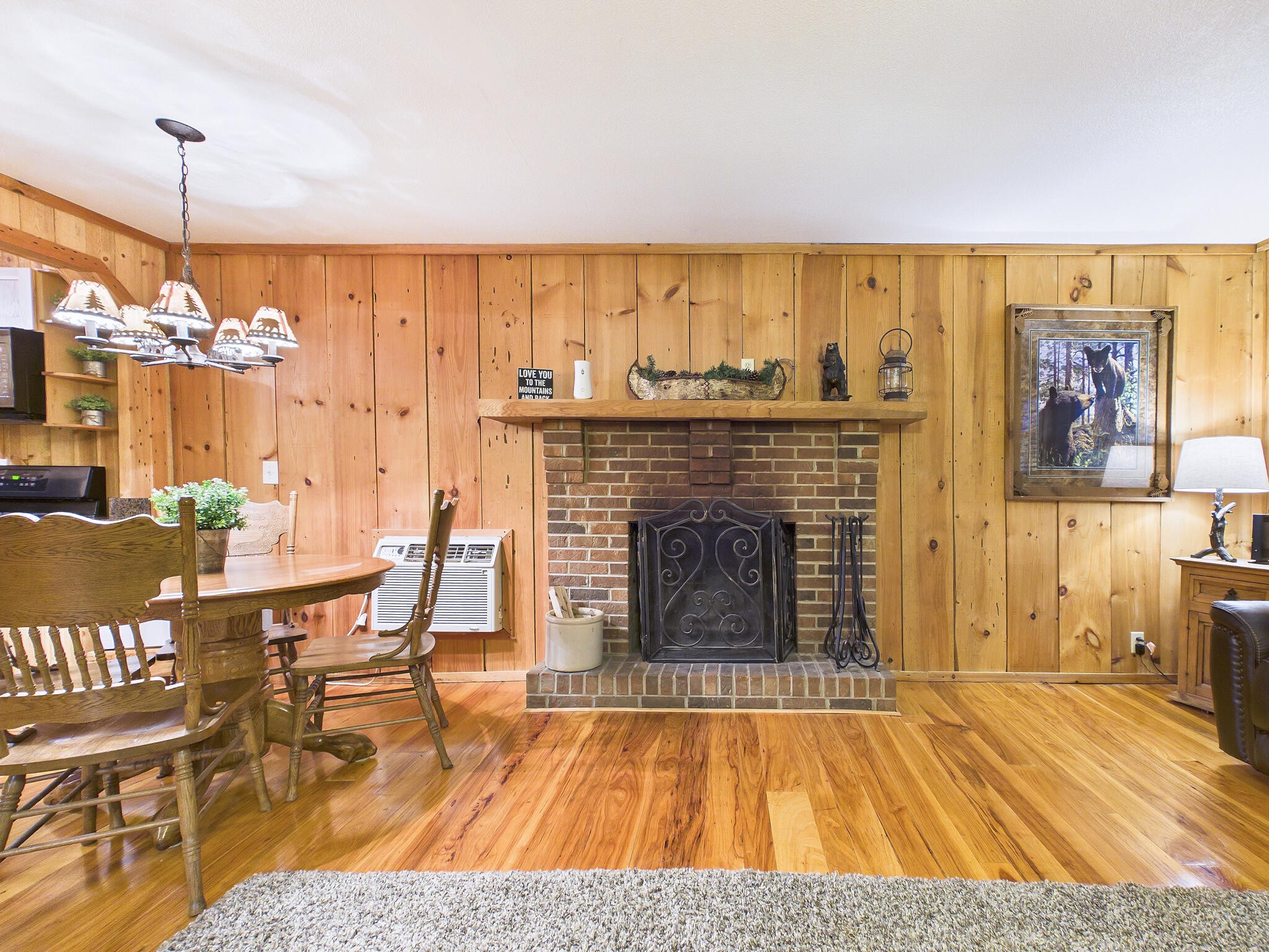 113 Rivendell Lane