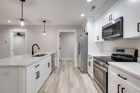 MLS: 2770642