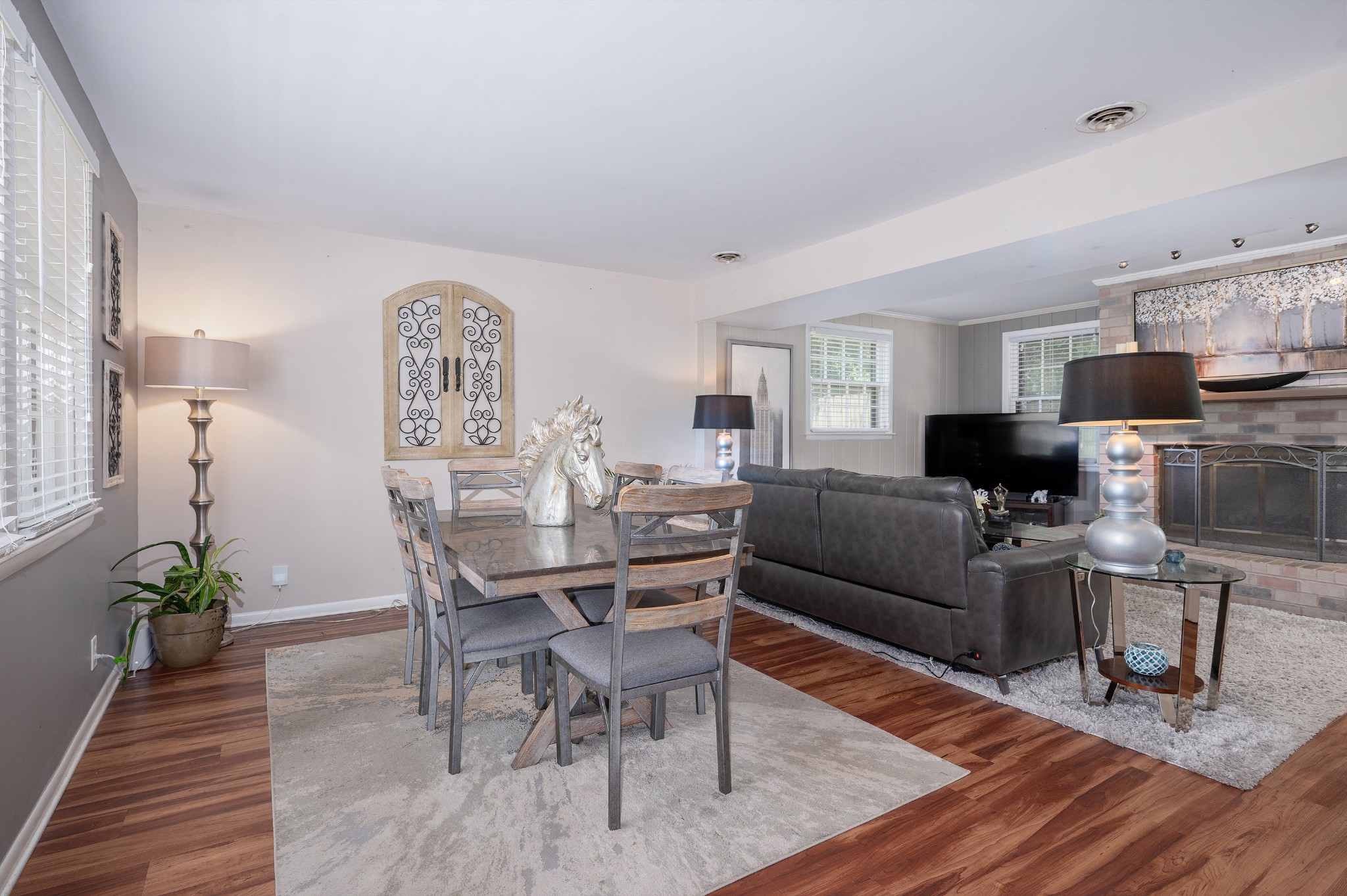 3246 Cloverwood Dr