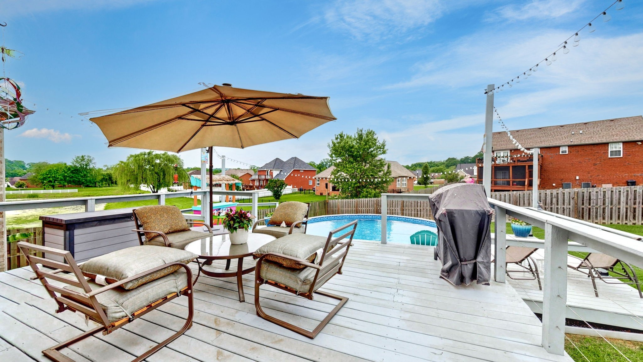 3212 Monmouth Dr