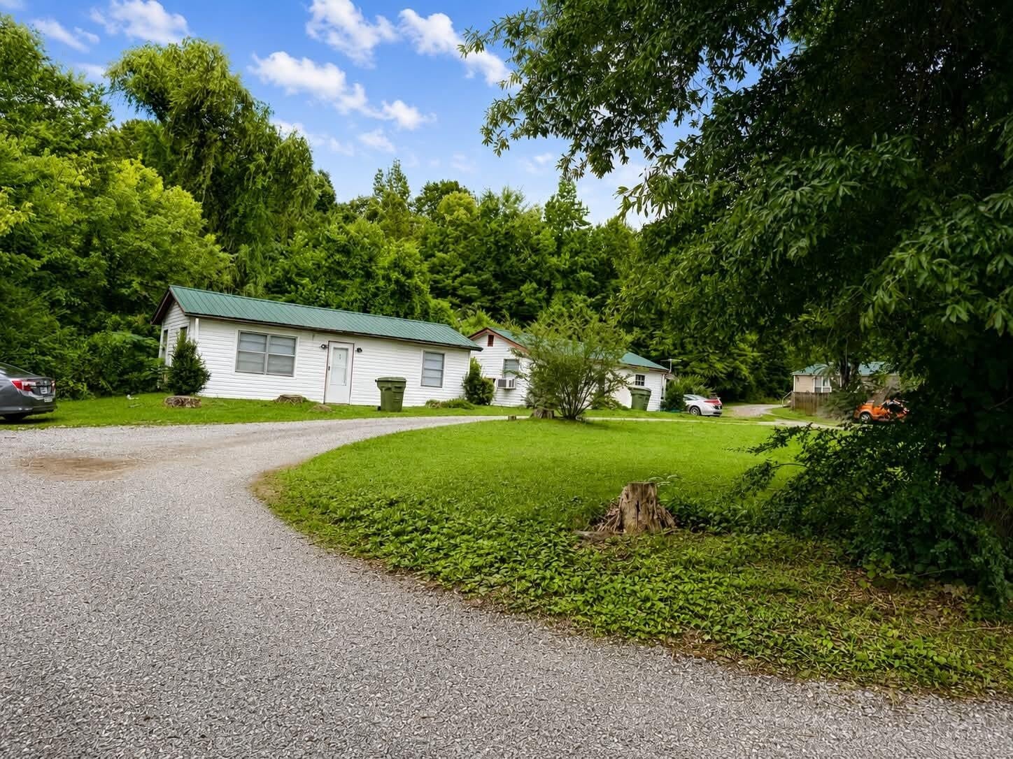 5551 River Road