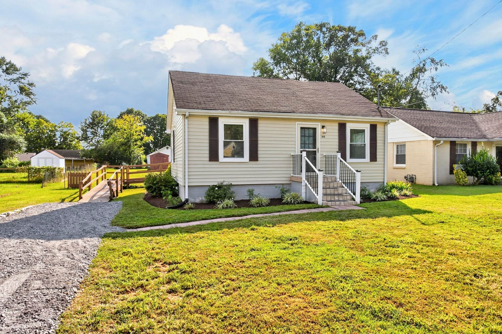 2-bed home at 108 Hamblen Ave Old Hickory, Old-Hickory, sold September 30, 2026