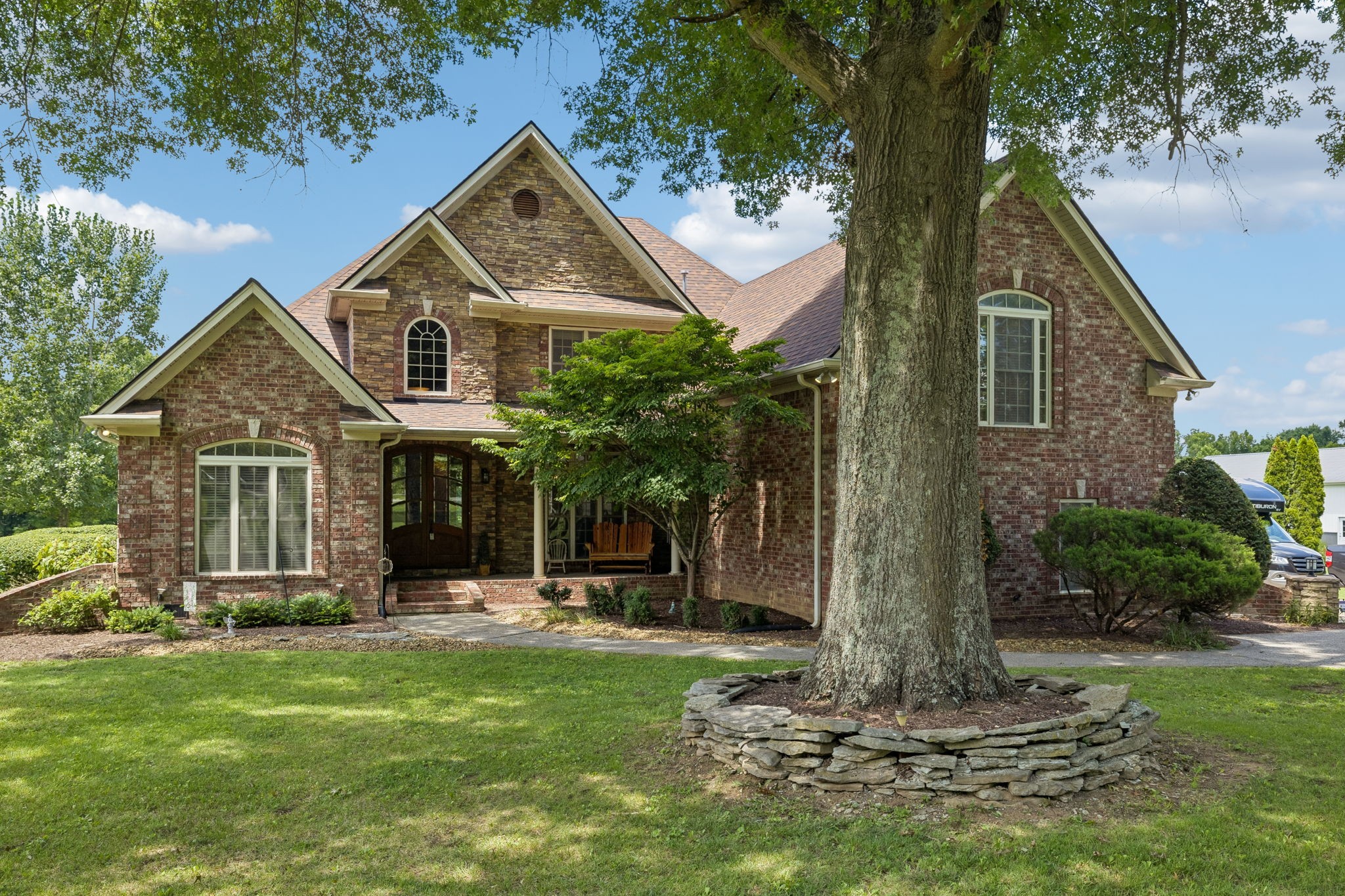 Photo 1 of 46 — 1405 Drakes Creek Rd, Hendersonville, TN 37075