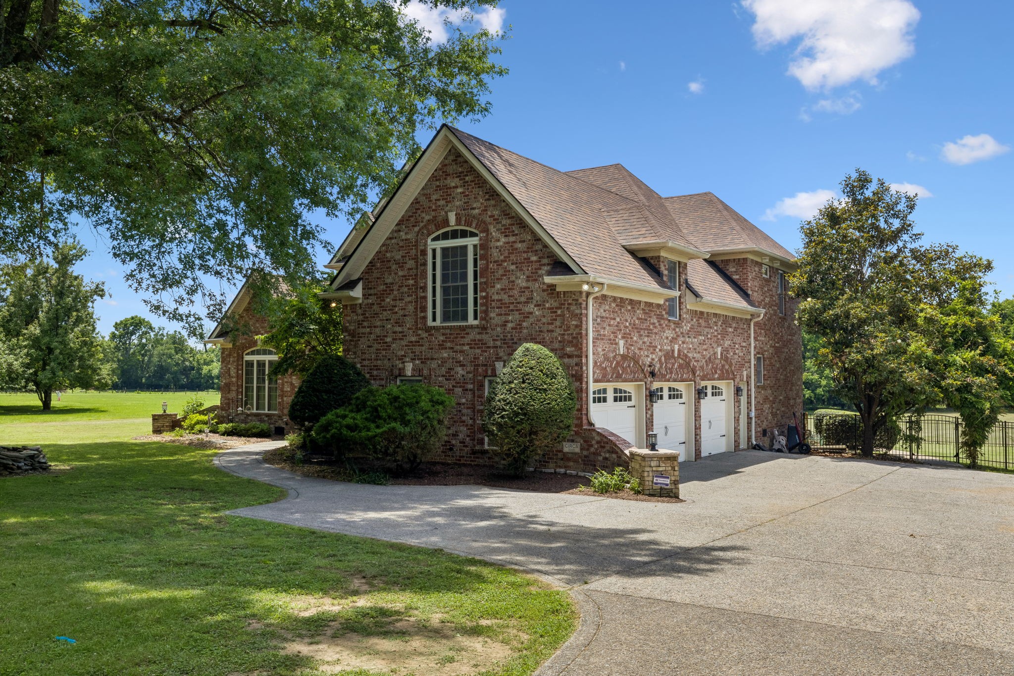 1405 Drakes Creek Rd