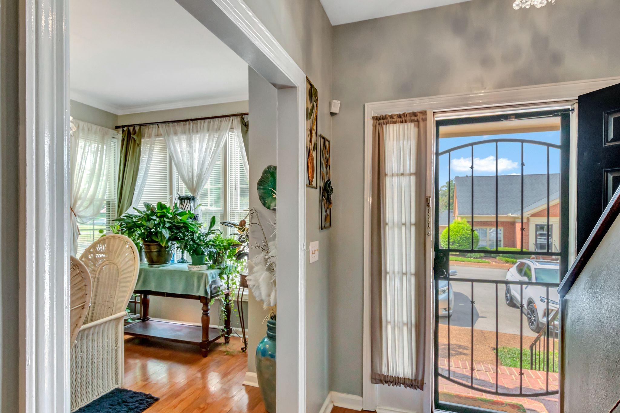 1411 Cambridge Dr